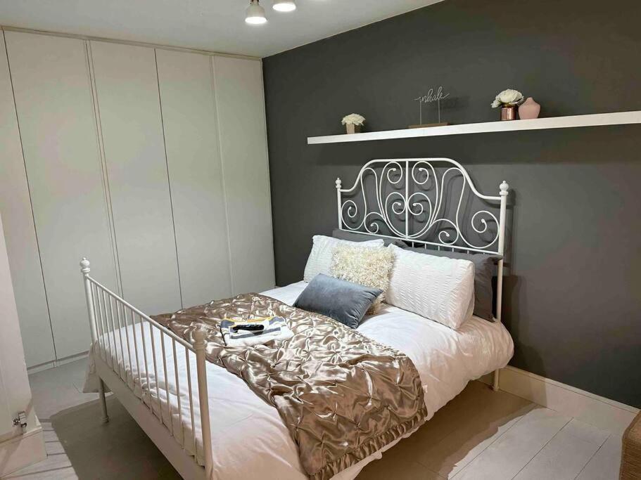 Apartamento Chetwynd Paradise Londres Exterior foto